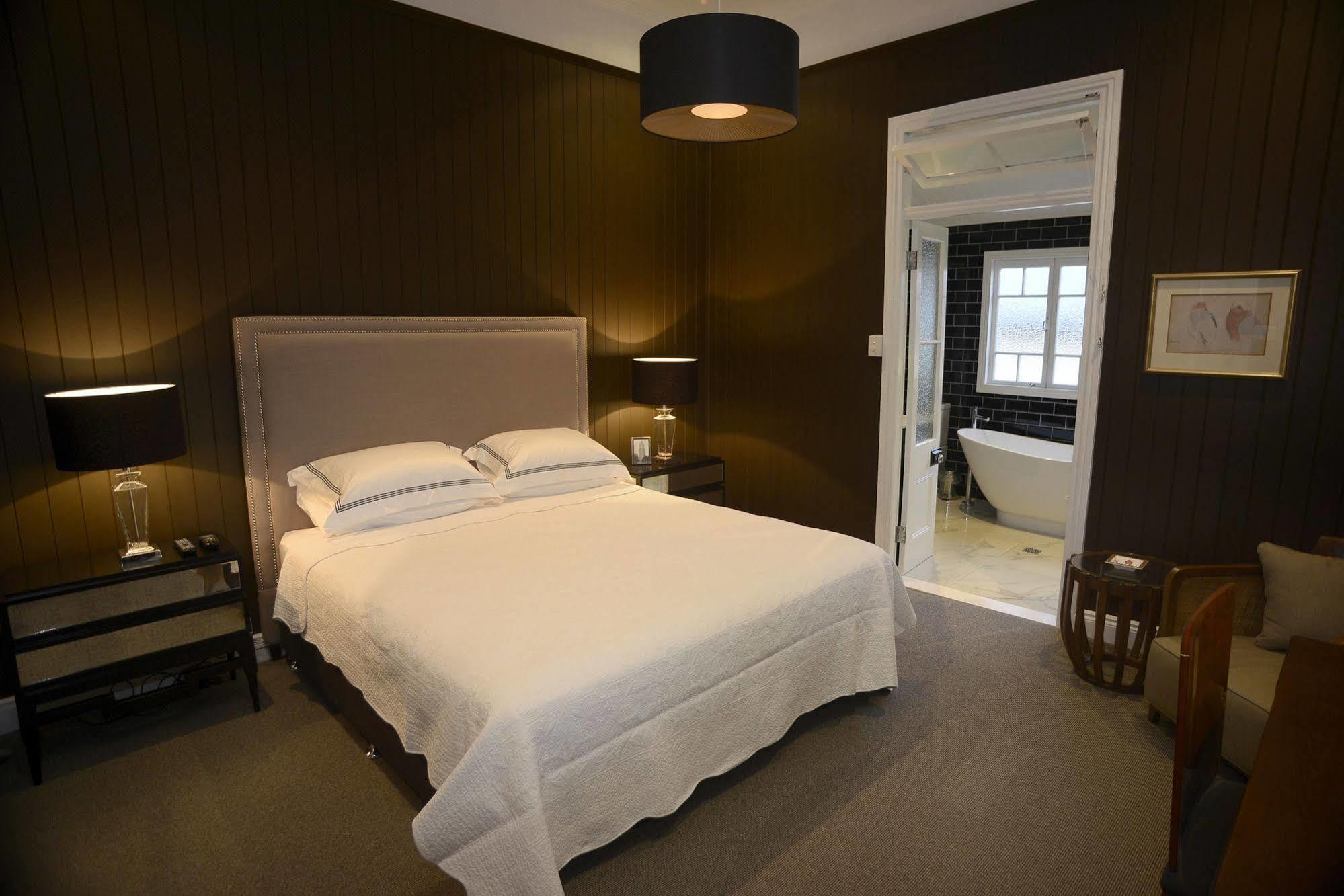Bed and Breakfast Heal House à Brisbane Extérieur photo